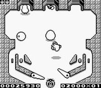 une photo d'Ã©cran de Kirby s Pinball Land sur Nintendo Game Boy